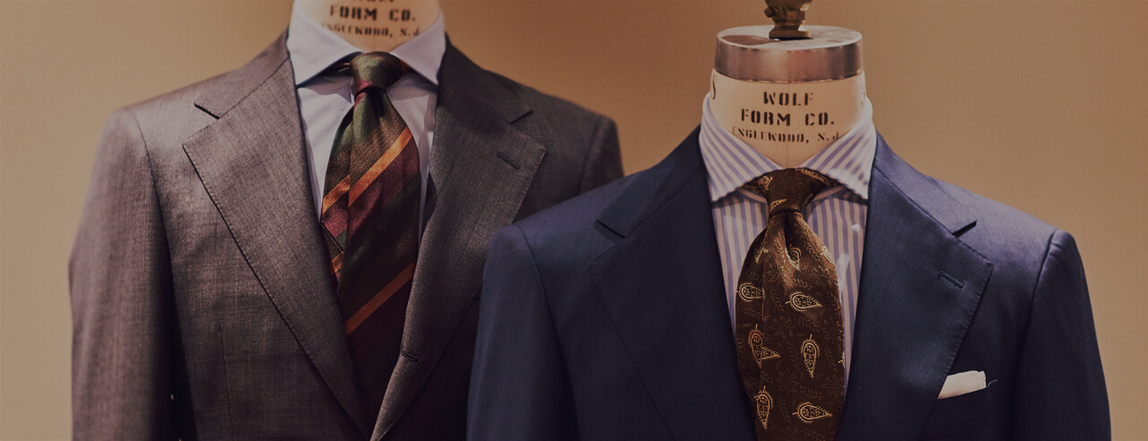 ビジネススーツ・紳士服をご紹介するTHE G'S HIDEOUT.（ザ・ジーズ・ハイドアウト）でスーツのオーダーをする事が出来ます。
